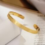 Customiseable Good Quality Bar Bracelet – Gold