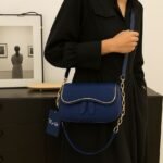 Non Brand Highl Quality Cross Bag With Unique Handle For Women