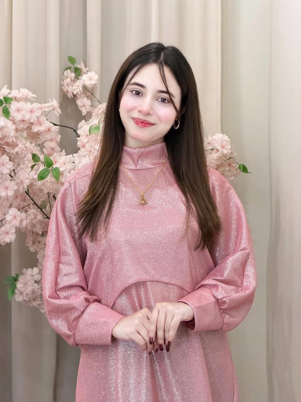 WhatsApp-Image-2025-12-28-at-9.37.12-PM.jpeg Moonlight Glitter Cap with Maxi 2PCs - Image 1