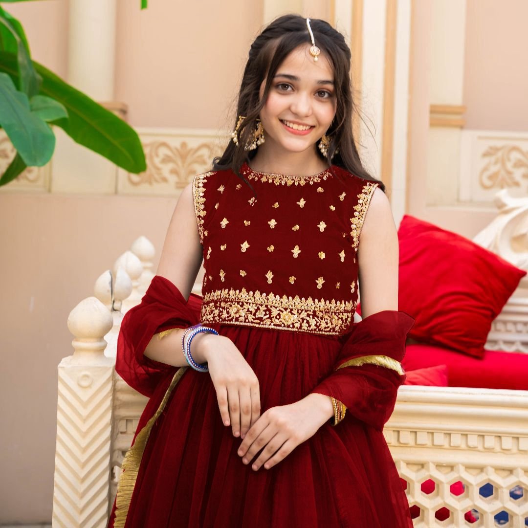 WhatsApp-Image-2025-12-28-at-9.43.05-PM.jpeg Front All'over Embroidery with Nug,Stone Handwork On Top And Plain Skirt Lace duppatta Kids 3Pcs - Image 1